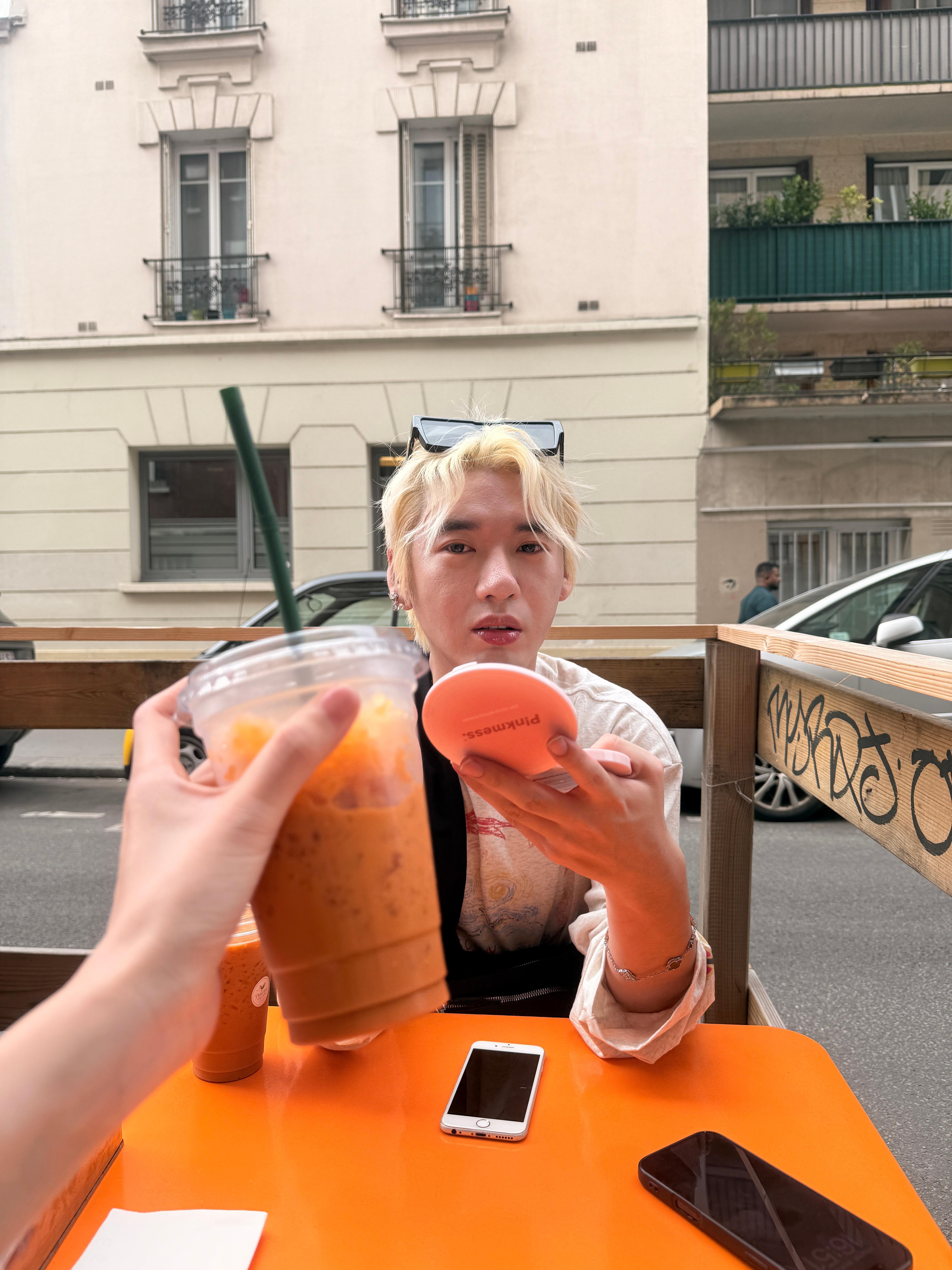 喝一杯泰式奶茶 ​​​