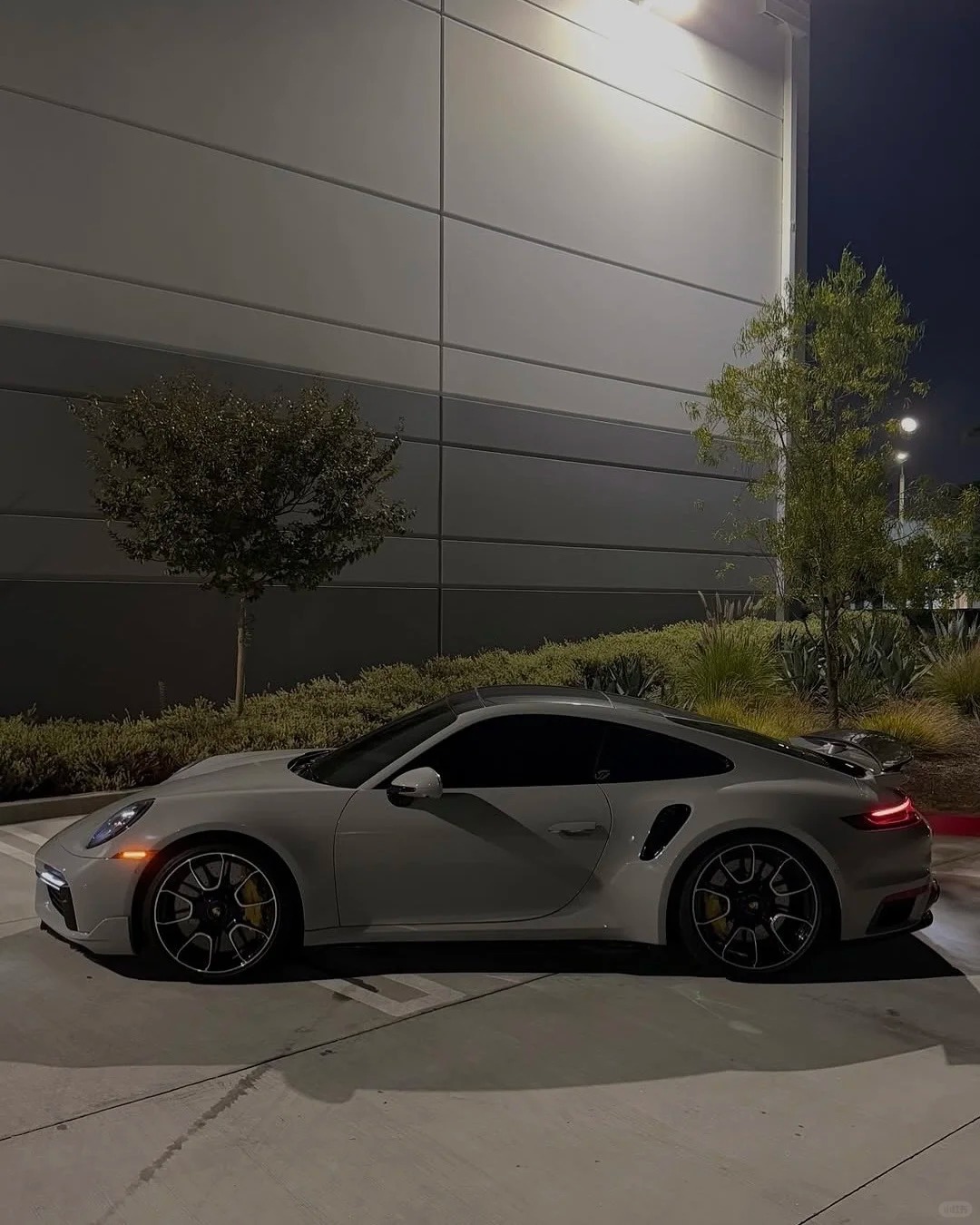 晚上好，水泥灰的权威谁也不能置身事外绝美车片