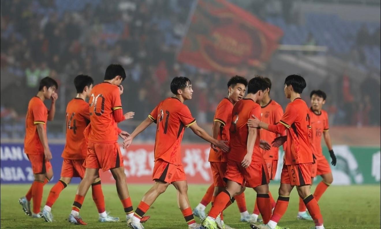 U17国足时隔21年重返世少赛！北京时间5月13日凌晨中国U-17国家男子足球队