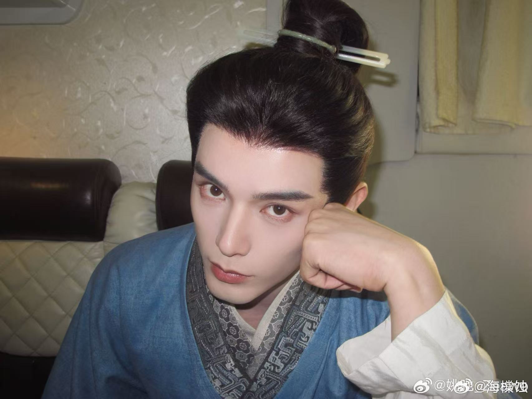 姚弛将门独后杀青小作文 看多了套路化杀青文案，姚弛这篇格外真诚。他读懂裴琅身不由