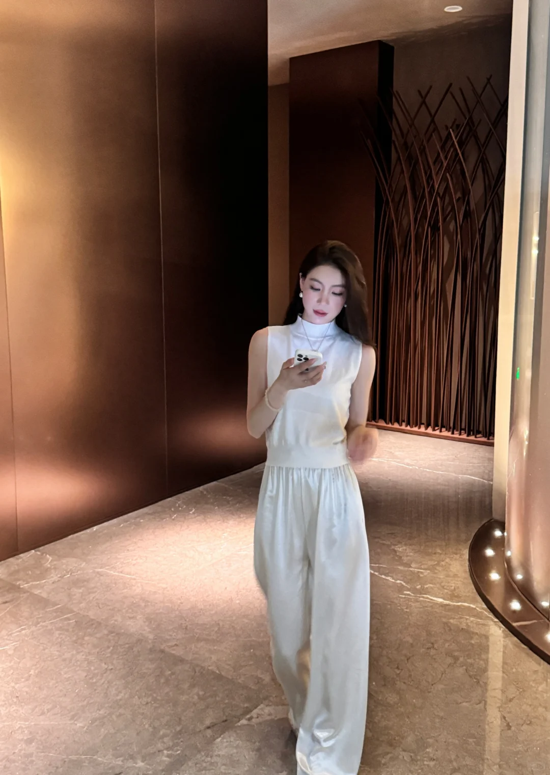 慵懒随性套装 同色系穿的真的超有feel～