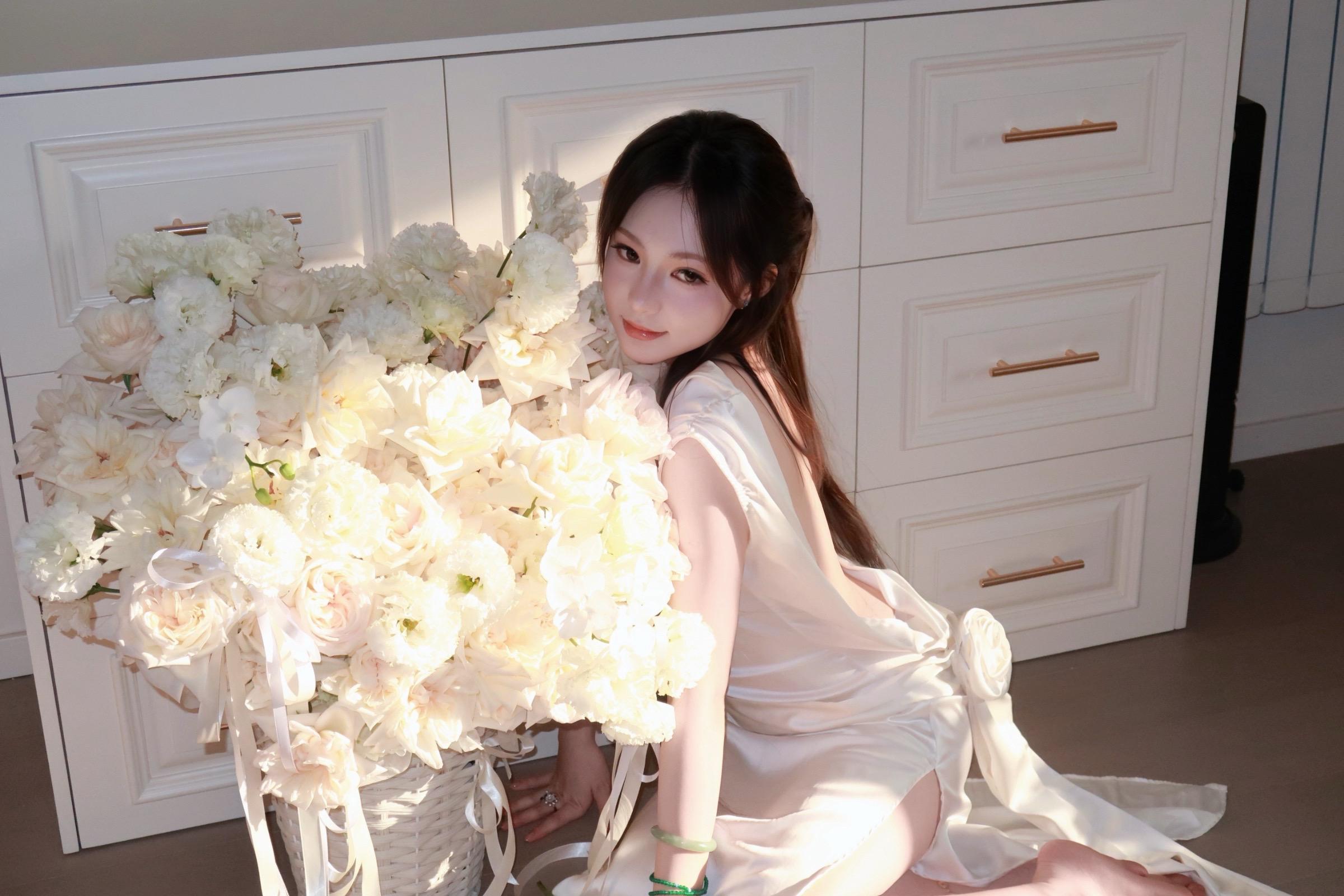 我承认我是天使 只是偶尔有点坏。