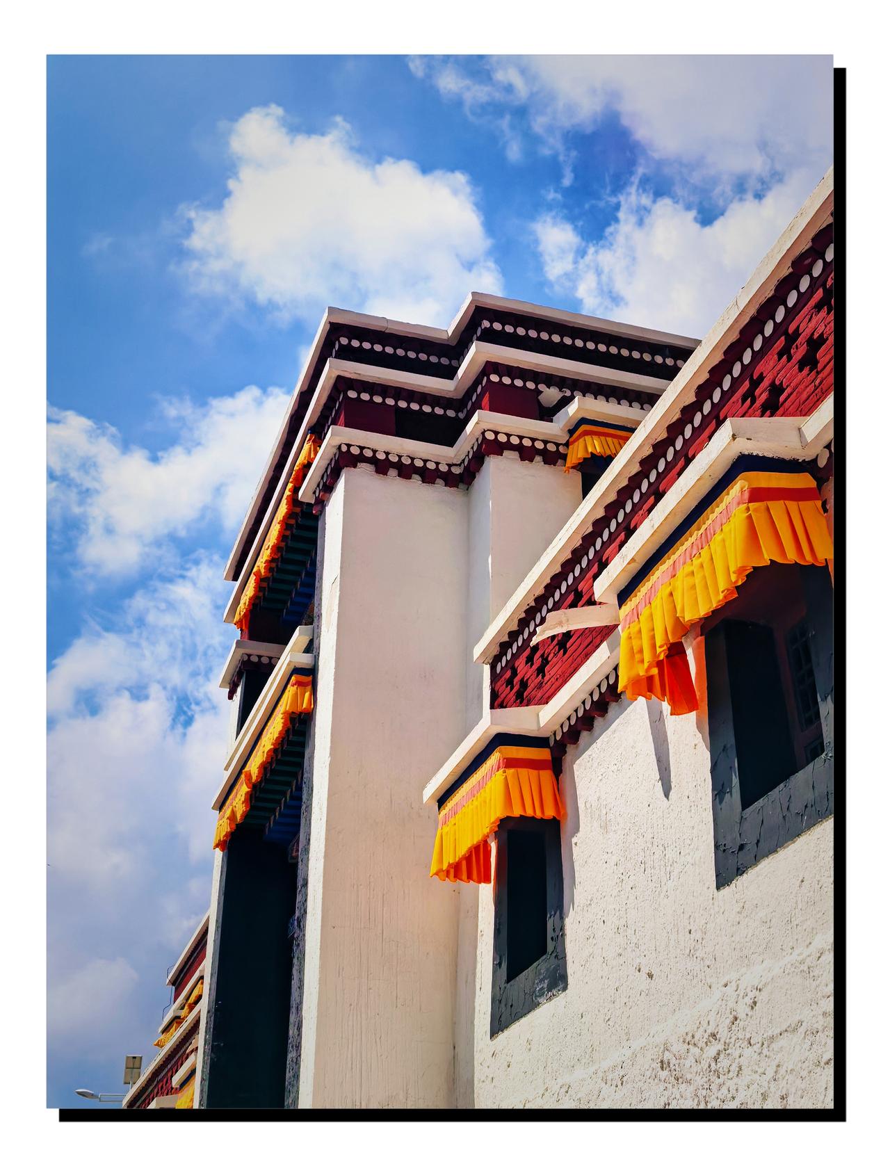 包头市的打卡地有多美7月28日，内蒙古包头五当召风景