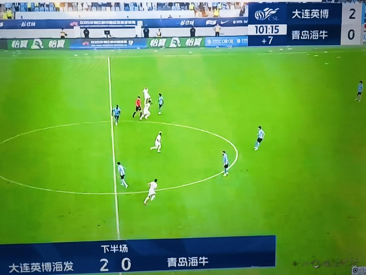 中超山东双雄怎么了？随着上一场山东泰山客场不敌成都蓉城，本场比赛另一支山东球队青