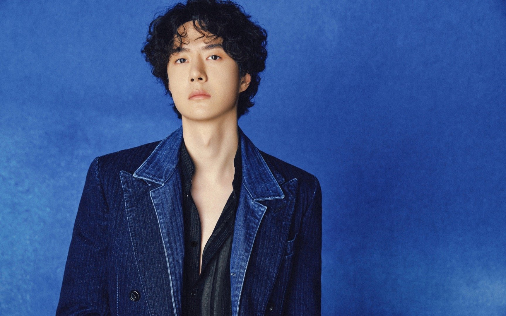 🔵深V的神 这个 蓝调王一博 我给到夯 