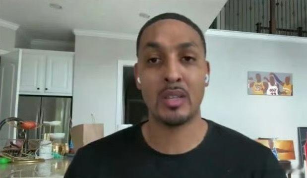 前NBA球员现分析员莱恩·霍林斯谈范弗利特受伤产生表示：“范弗利特是世界冠军（w