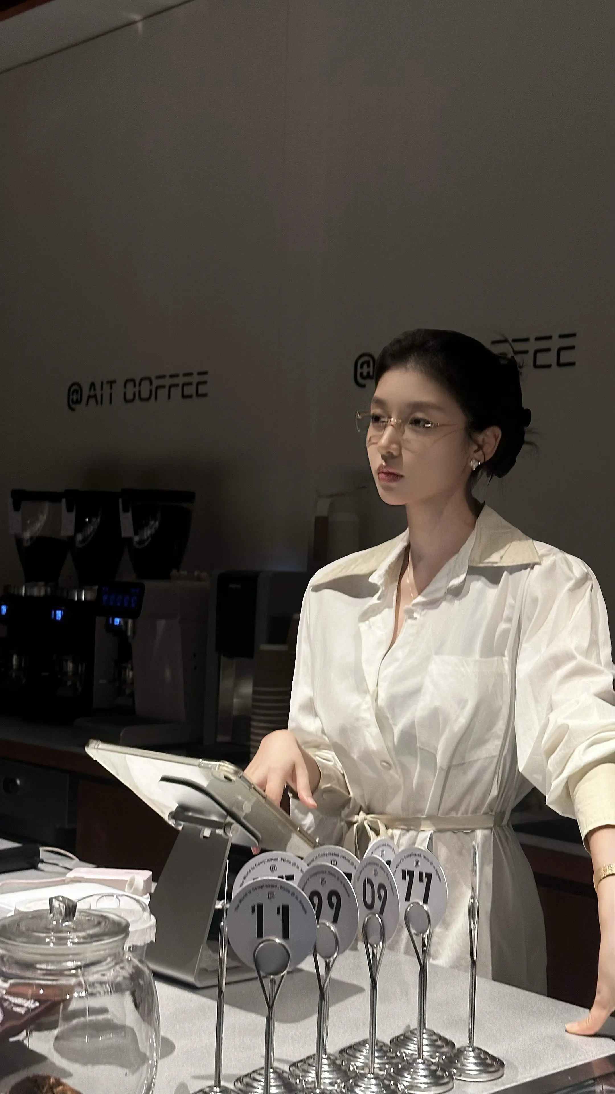 时间是一双眼睛 见喜 见忧 见别离   🍂