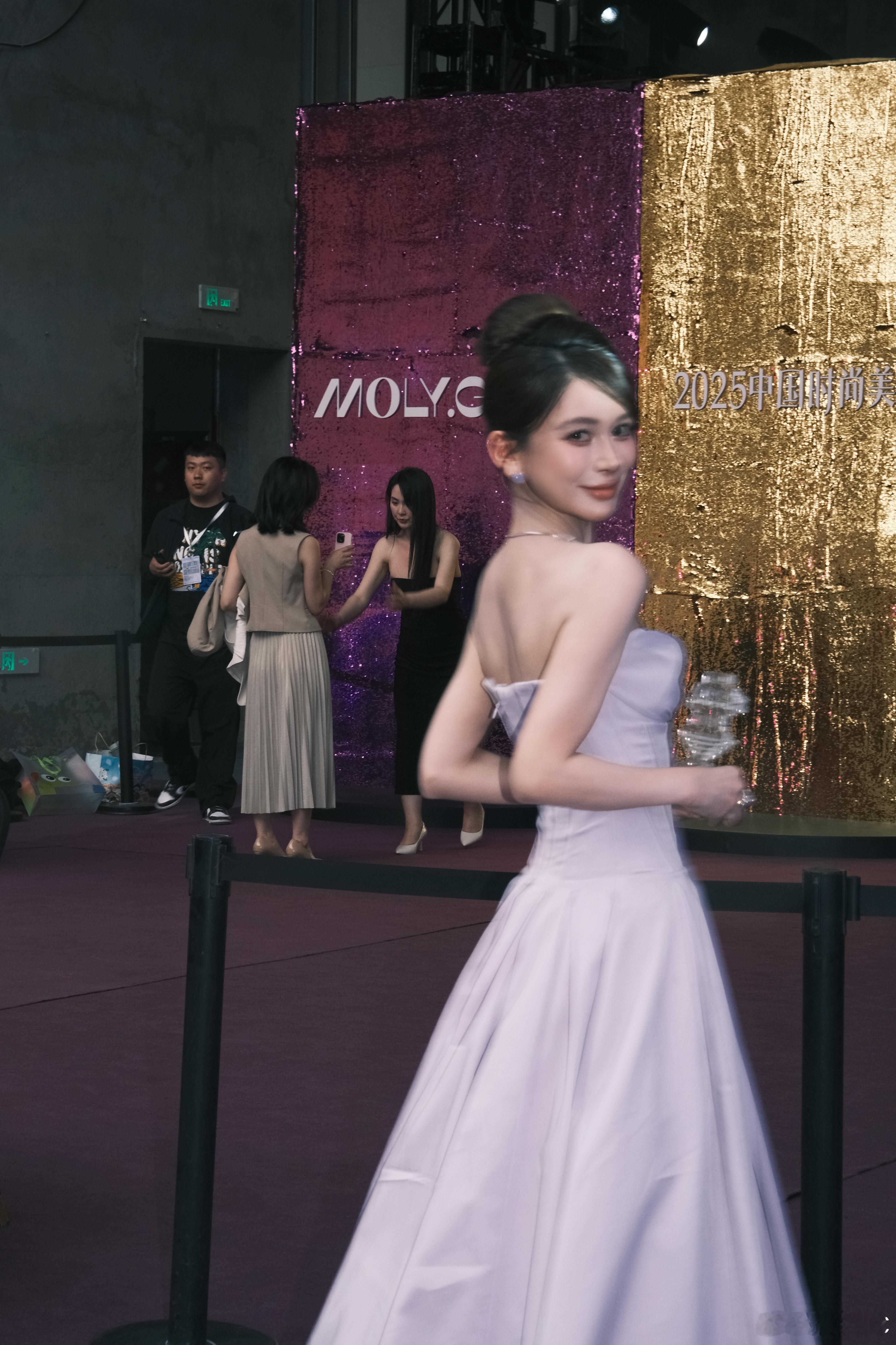 感谢茉莉真香  的盛情邀约，很荣幸能够参与此次「2025 MolyGala 中国