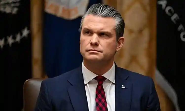 事出反常必有妖！美国总统带防长随行访华，54年来首次破例，背后究竟发生了什么？