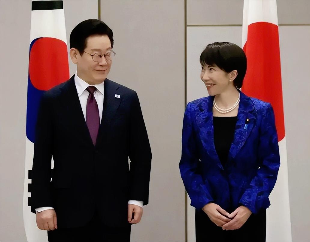韩国要当“和事佬”？1月13日韩国总统李在明在日本奈良见了日本首相高市早苗，一开