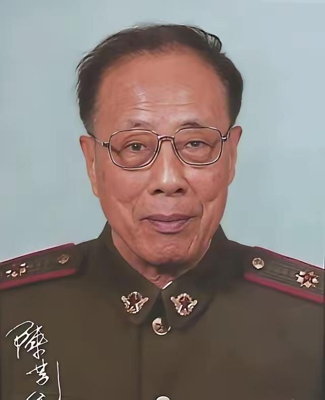 中国科学院院士，北斗卫星的创始人，是他令我们拥有了自己的导航系统！
请你停留片刻