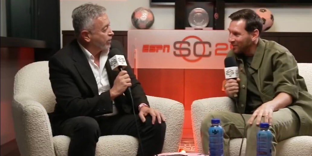 关于纪录，职业生涯最辉煌的一年？🔛梅西专访 🎙梅西："“这很难说，我也不知道