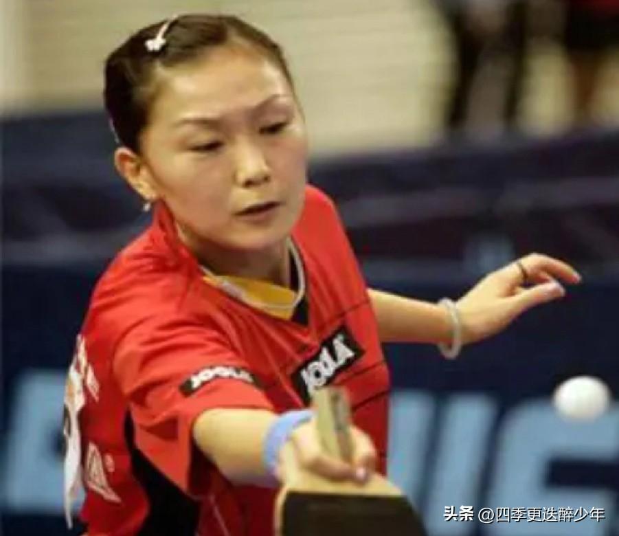 澳门世界杯女单小组赛第二轮：
单晓娜VS刘杨子。（图片来源于网络：单晓娜）
第一