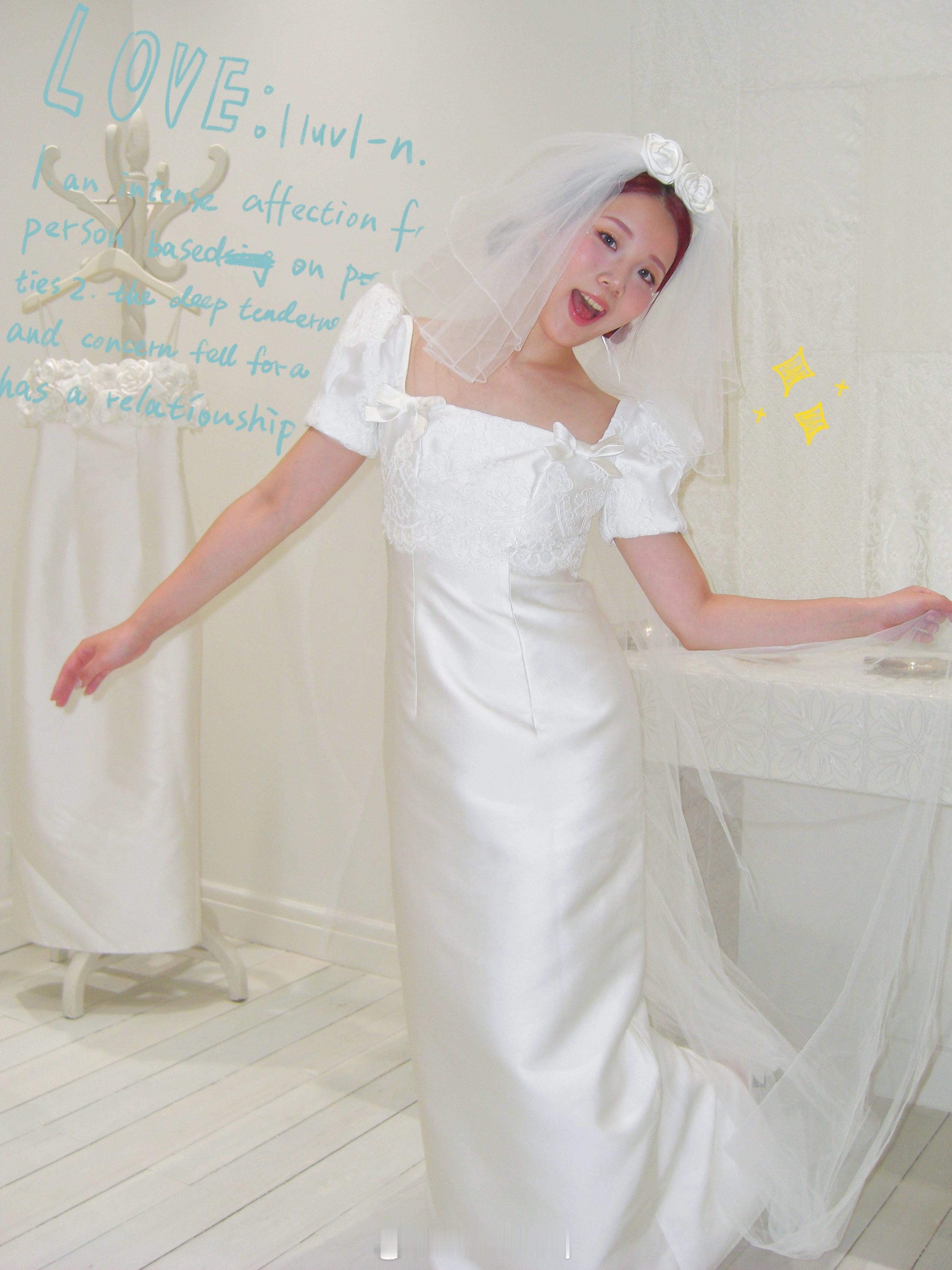 试纱的快乐就是看到自己穿上婚纱的瞬间由衷的觉得自己真美！👰🏻‍♀️蔓若Mar