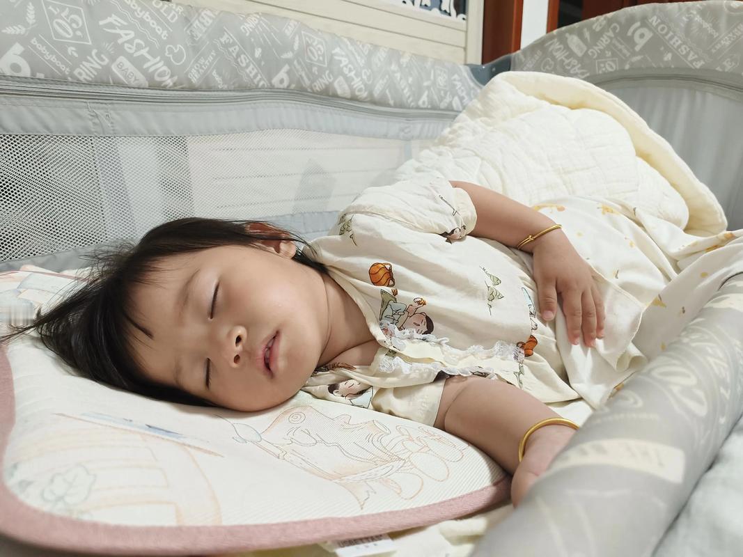 娃娃晚上精力旺盛不爱睡觉怎么办? 娃娃晚上精力旺盛不爱睡觉，真是让家长头大。原因