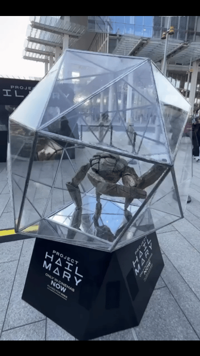 有一个小疑问，洛基为啥是螃蟹的样子，有什么细节是我没注意到的么 