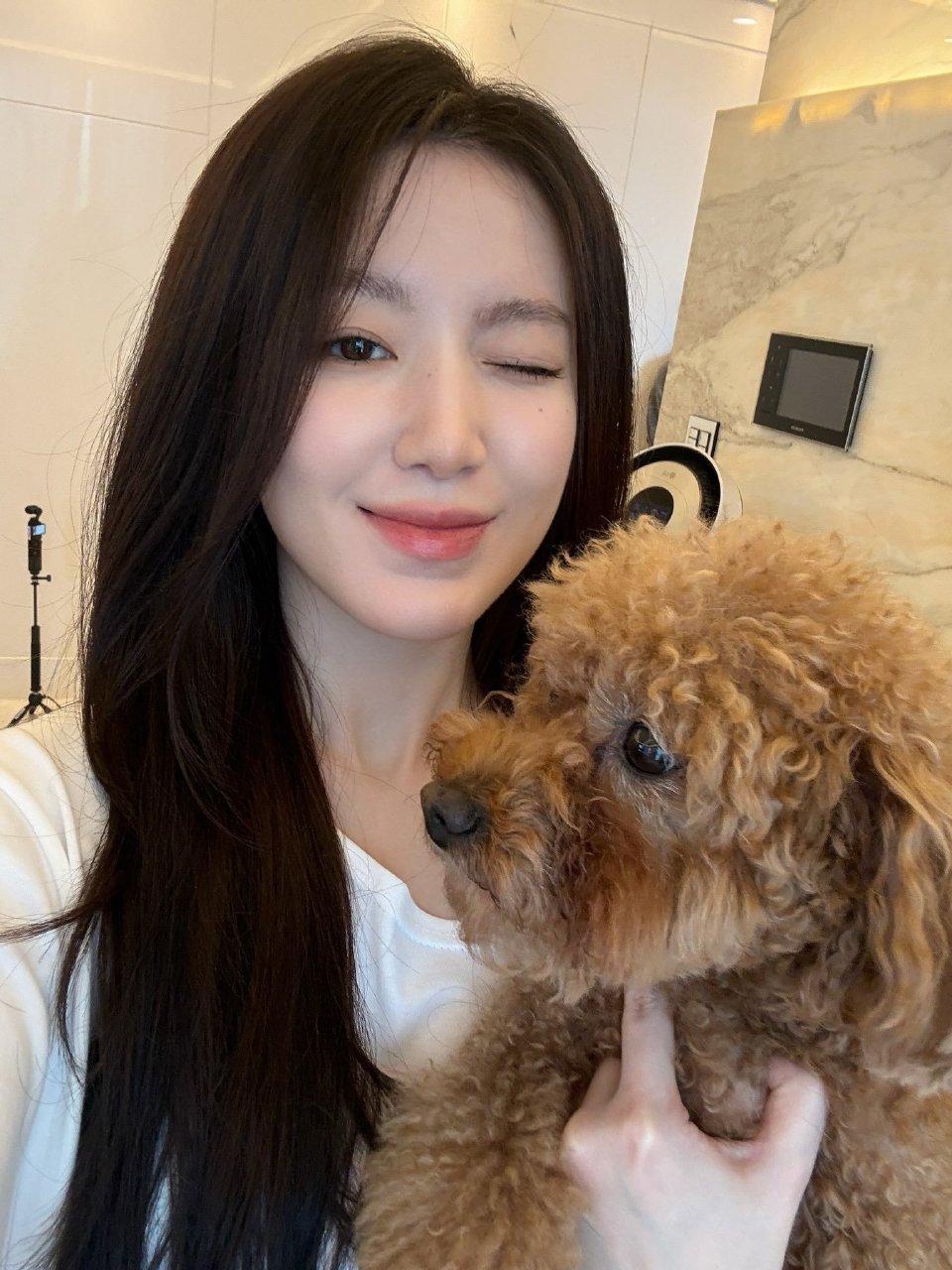 自拍合集 喜欢wink😉的宝宝 希望有第二季根本看不够呀🤗