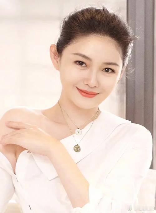 言承旭谈大S。2025年5月11日，言承旭在微博发布长文悼念已故好友大S（徐熙媛