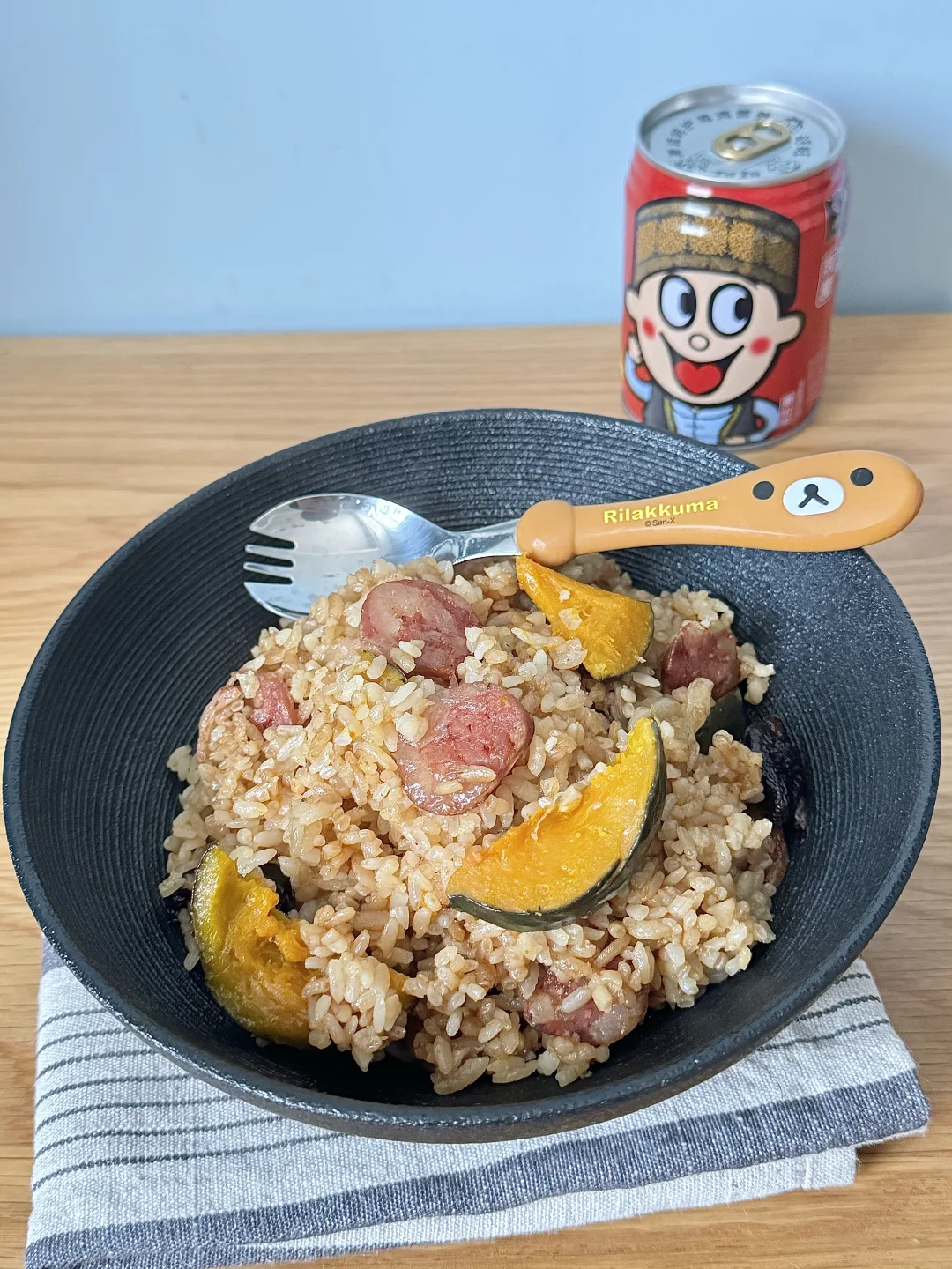 冬日幸福☺️腊肠贝贝南瓜焖饭！