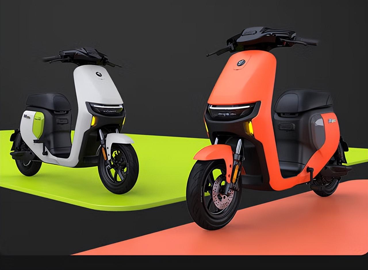 专家门不要“闭门造车”了，你们自己不开电动车，却搞出一个新国标来恶心人！完美“解