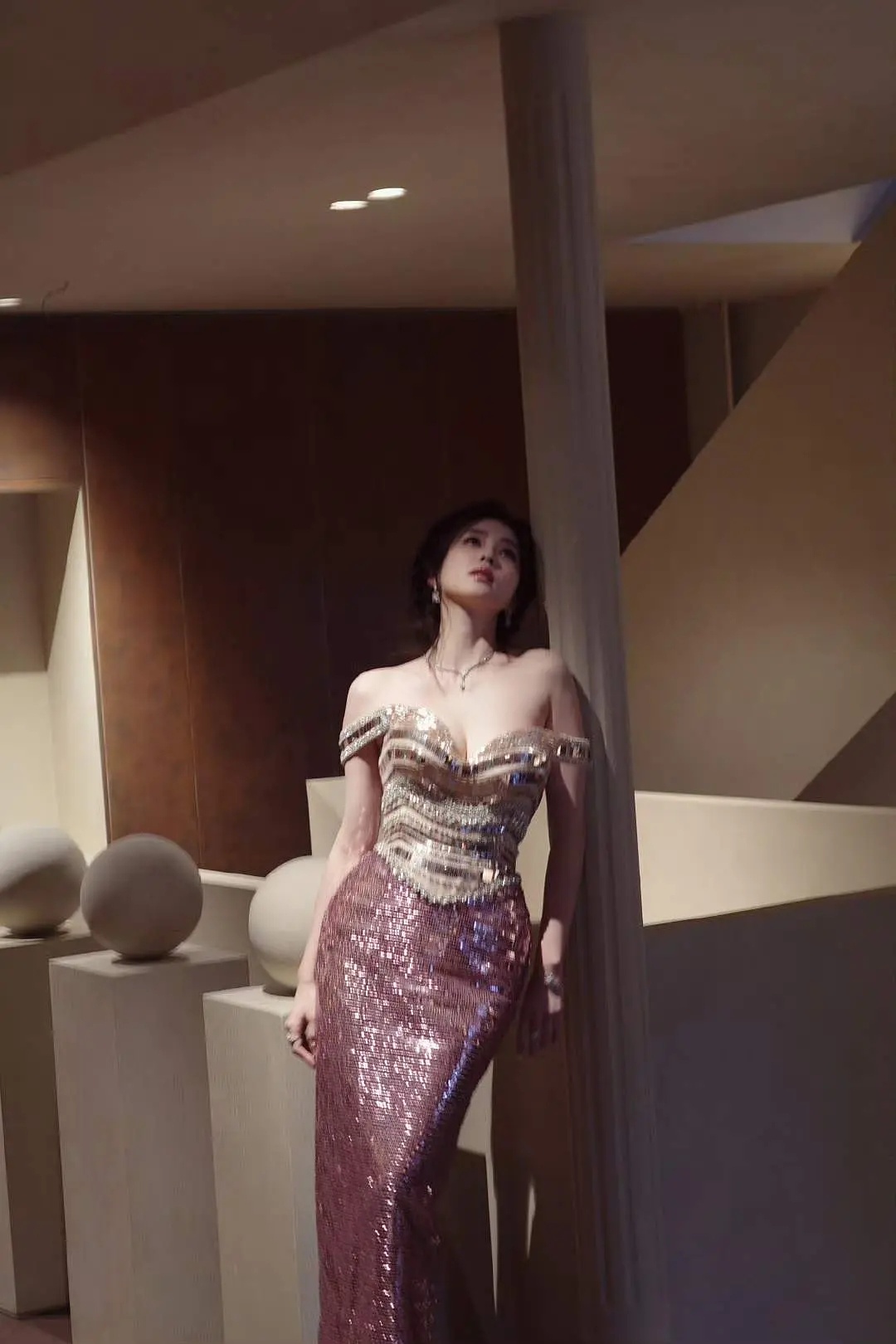 白鹿真的美到我失语，每一帧都在狠狠戳中我！ 