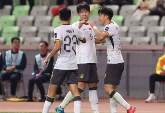 差点进10个！U20国足霸气5-2，将对手打哭了