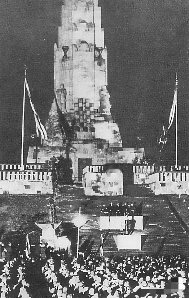 偷来的石头砌成“和平塔”？这波操作直呼好家伙！

家人们谁懂啊，最近刷到条新闻直