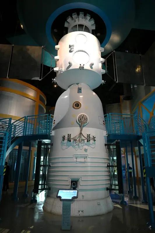 什么时候感觉中国强大了？是今年的科技大爆发还是航天技术的提升？