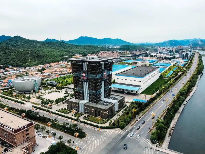 吉林敖东可是个老牌上市药企。它全称吉林敖东药业集团股份有限公司，股票代码0006