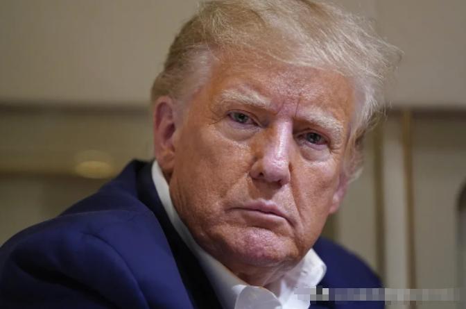 据美国媒体报道，美国总统特朗普发表声明称，最近美国股市大涨、创了新高，都是他推行