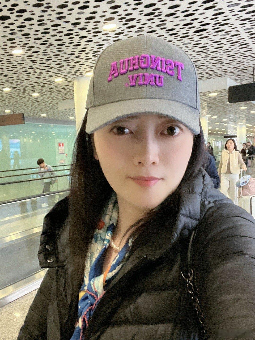 刚落地，一位刚认识的文化界前辈发来信息，将我视频号一年多前做的纪念小平同志的内容