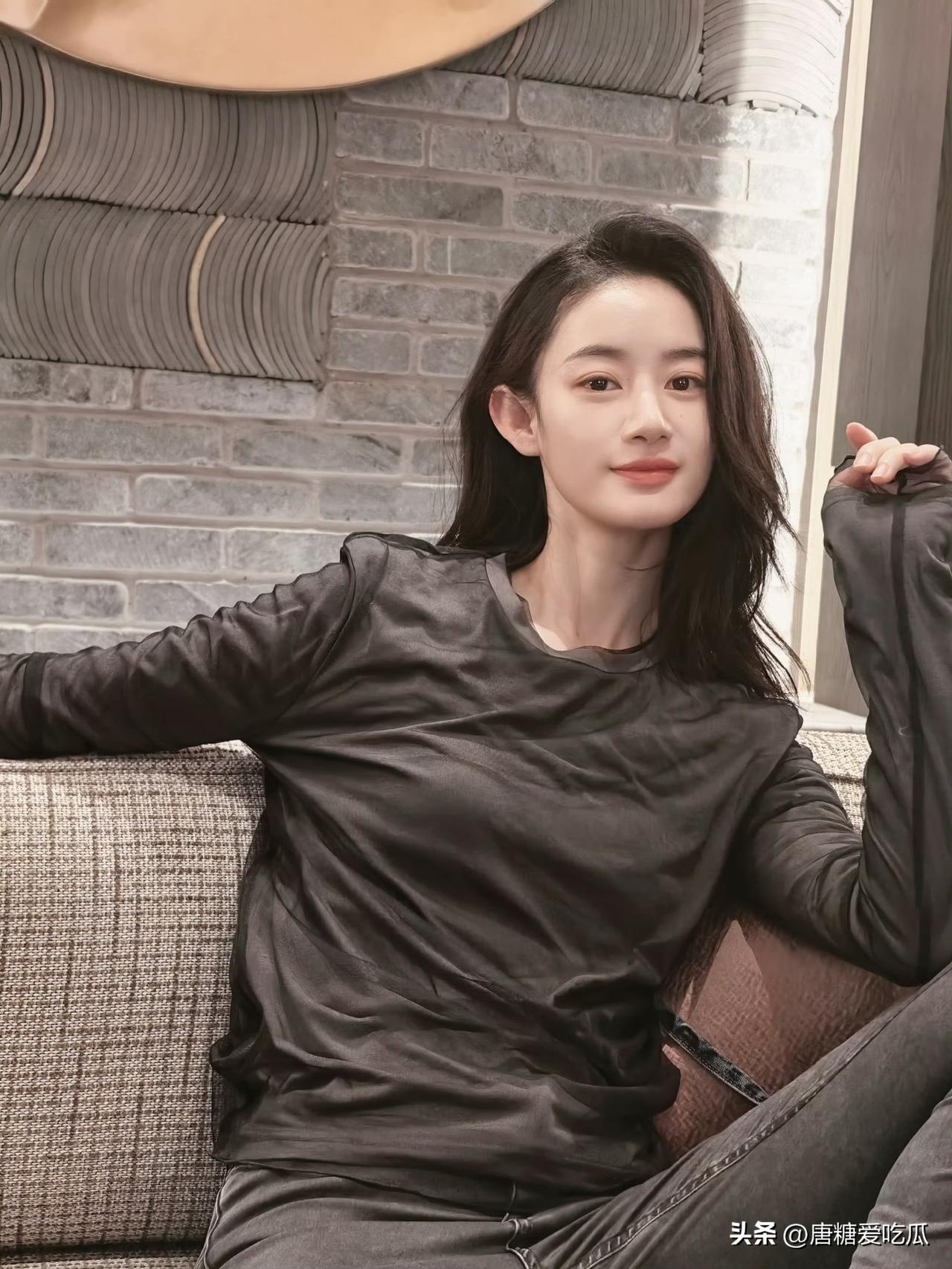 郭晓婷一直不温不火
不是她演技不好，也不是她背后没有资本，而是她在演员里属于不愿