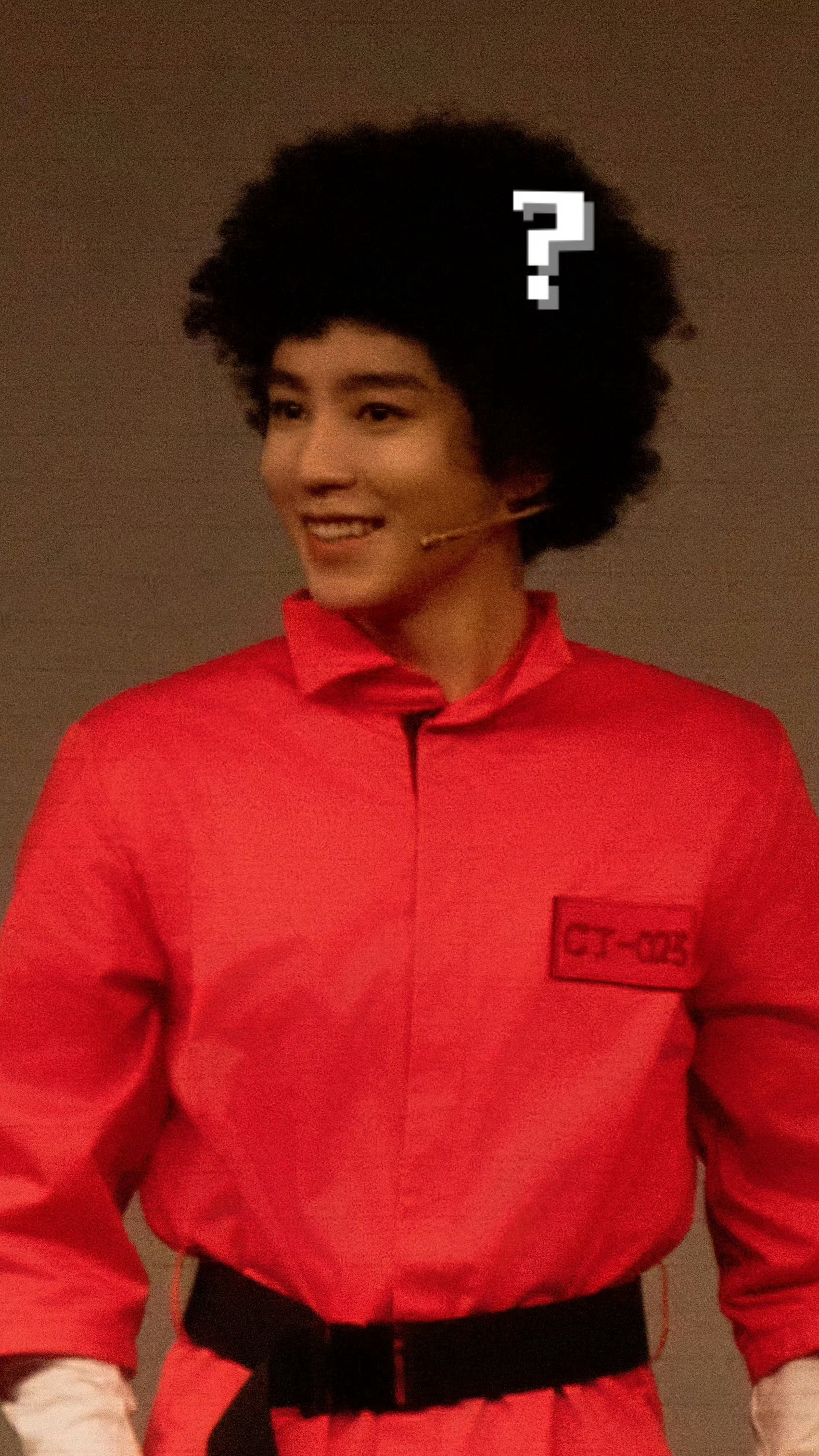 工作室总是做一些奇奇怪怪让人尴尬的事情，之前p了个诡异的鼻子，好在王俊凯硬帅让人