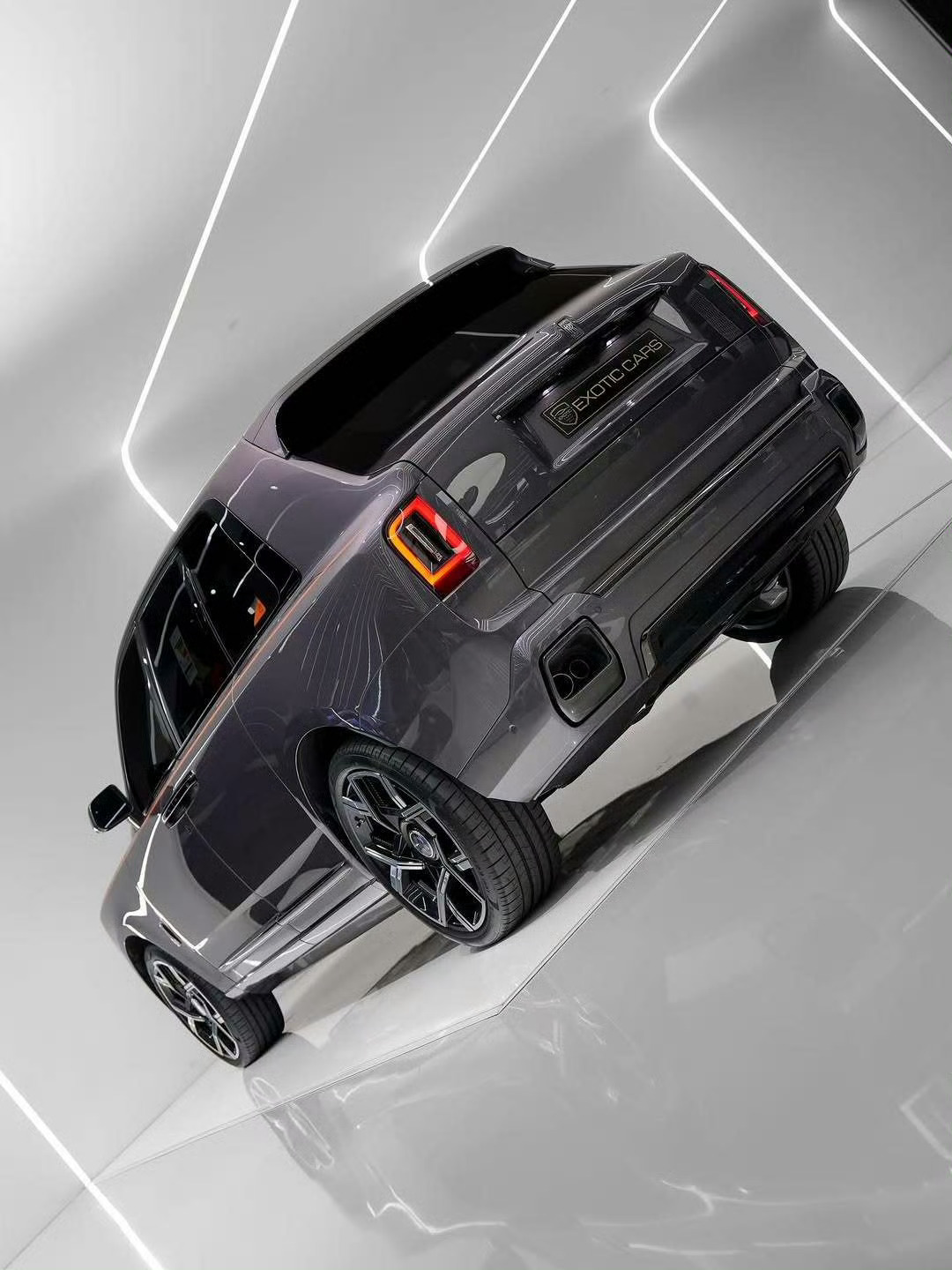 劳斯莱斯 Cullinan Black Badge  