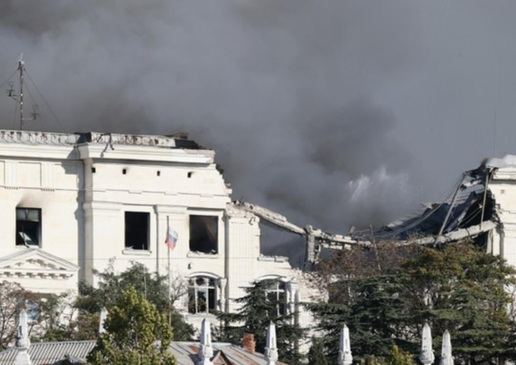 乌克兰冤不冤！四年的时间，四年的拼杀，硬生生把俄罗斯从一个超级大国打成了普通国家