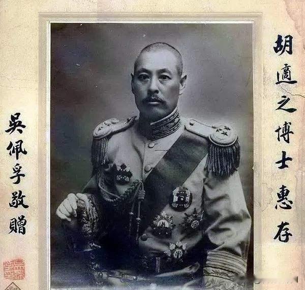 民国时期政要、名人签名照。

签名照往往承载着强烈的个人情感与集体记忆。民国签名