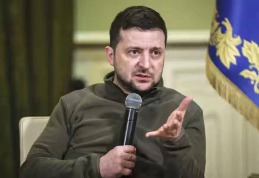 泽连斯基第一次明确地说，“中国向俄罗斯提供了援助，正是因为这种援助，俄罗斯才能继