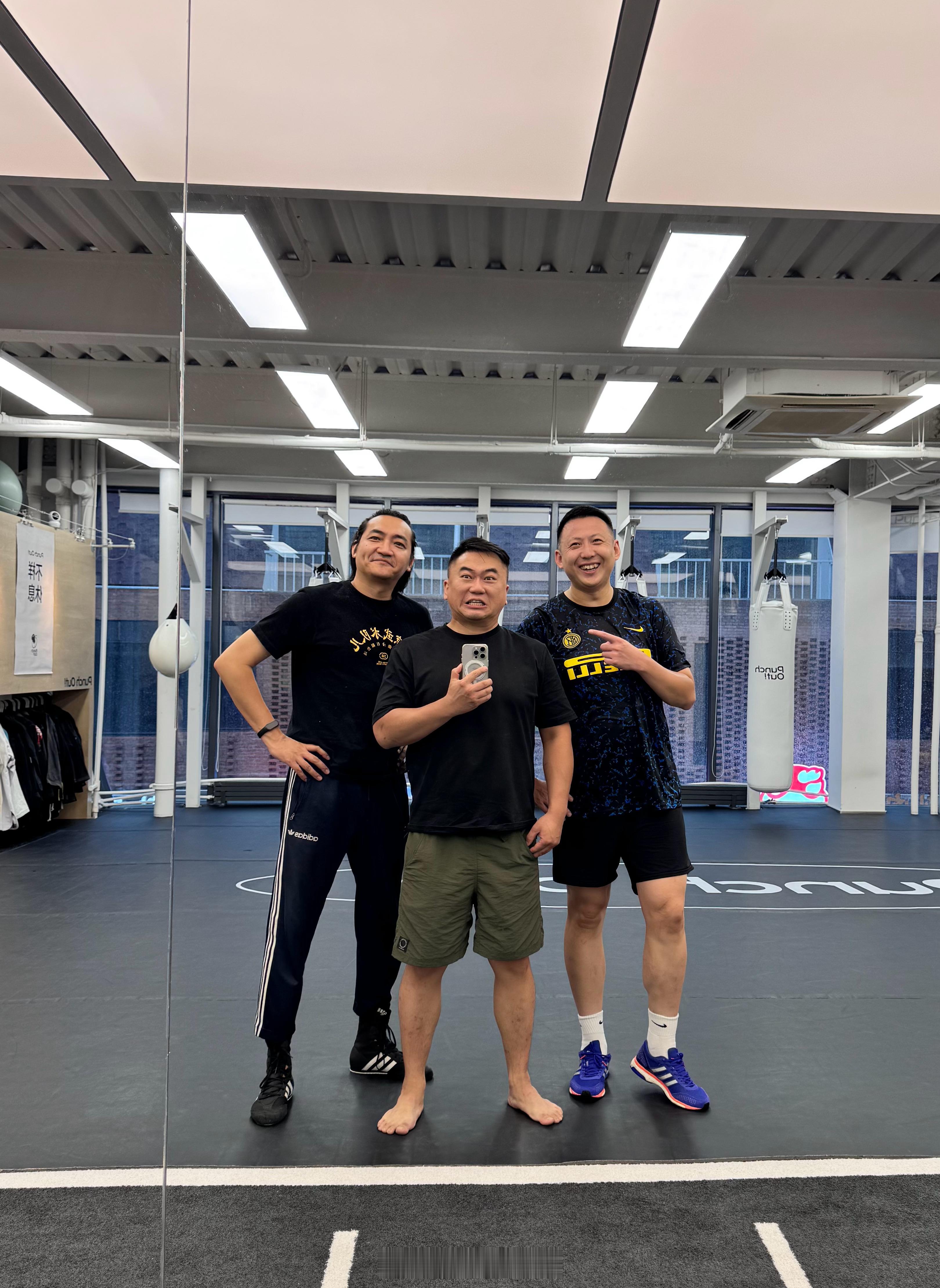 风雨无阻的一天[喵喵] ​​​