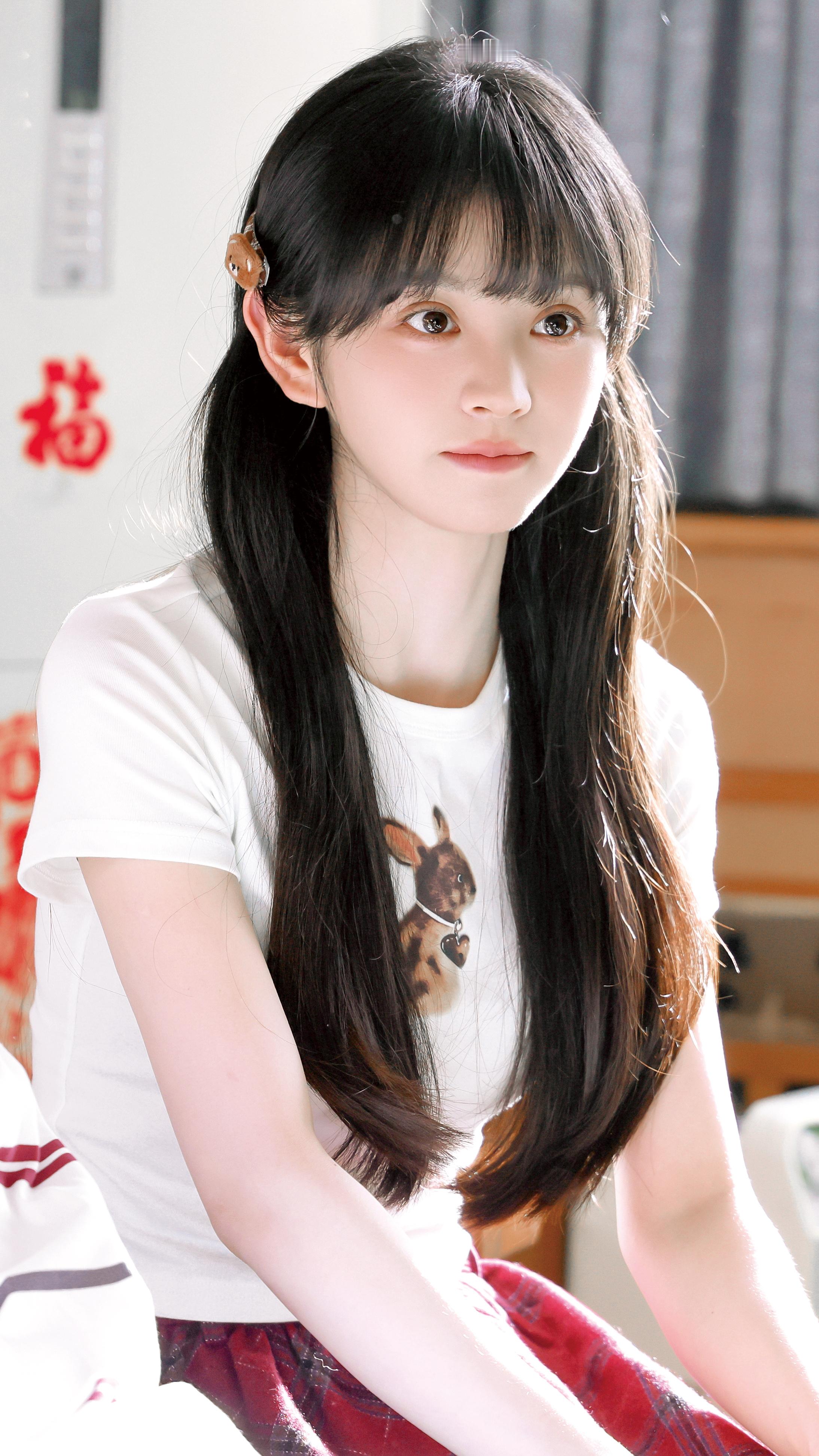 知夏田曦薇 