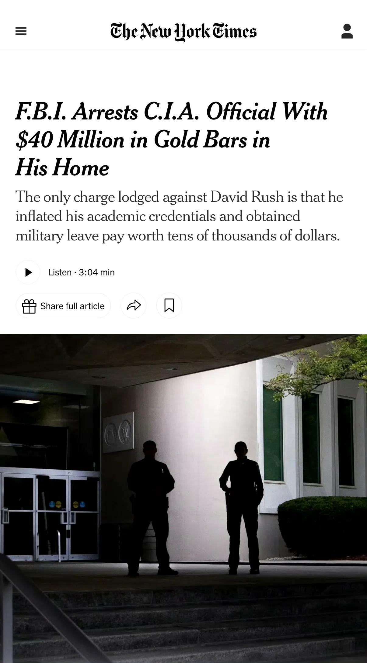 美国联邦调查局（FBI）的探员搜查了前美国中情局（CIA）高级官员大卫·拉什在弗