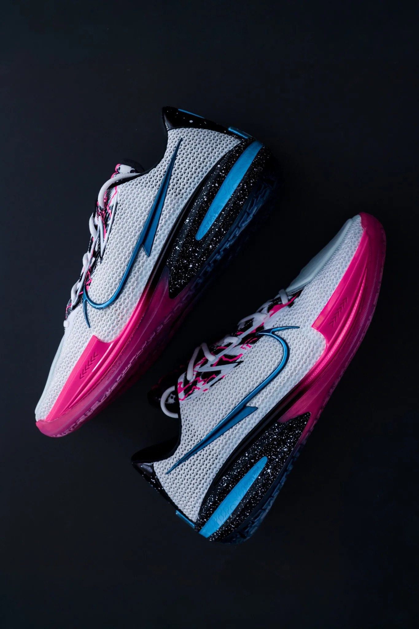 灵感取自《蜘蛛侠》！AJ Dybantsa 个人专属的 Nike G.T. Cu