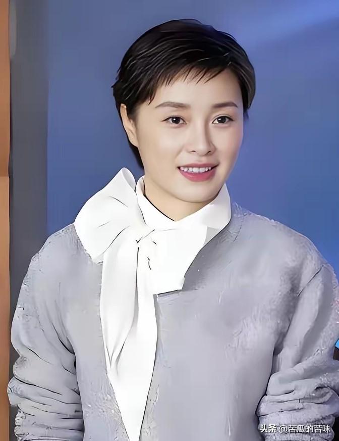 一直也挺喜欢她演的电视剧的，看上瘾了[呲牙][呲牙][呲牙]