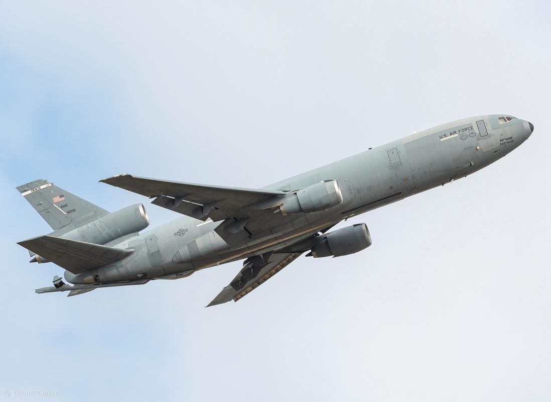 2026年3月12日，一则噩耗从伊拉克西部传来，美国中央司令部证实一架KC135