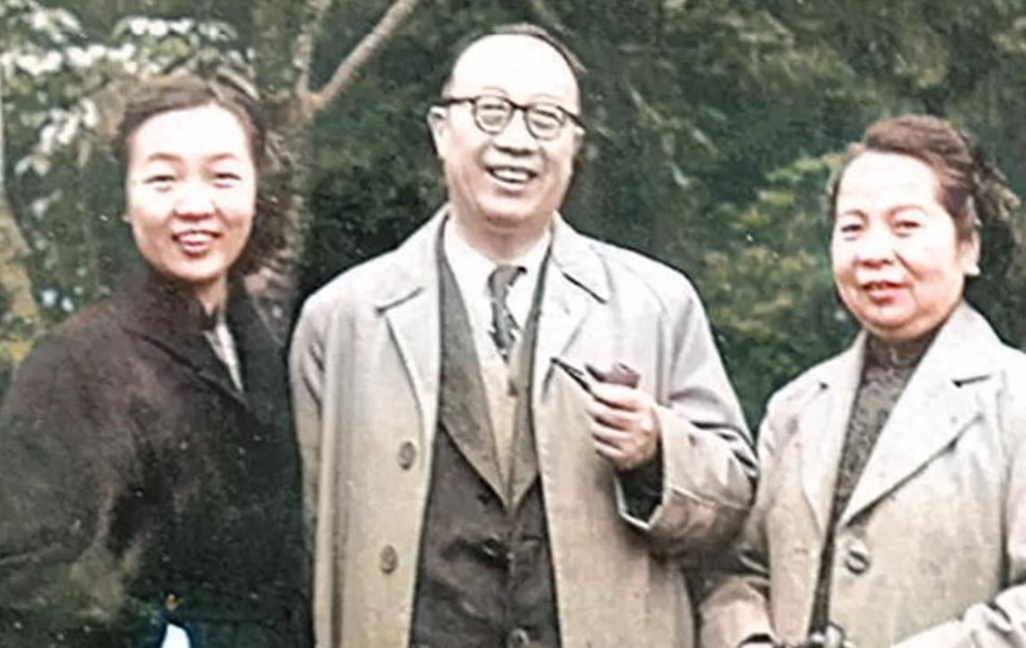 梁实秋二婚娶小28岁美丽妻子，71岁老来得伴，两个月内写下二十万字情书表真情！