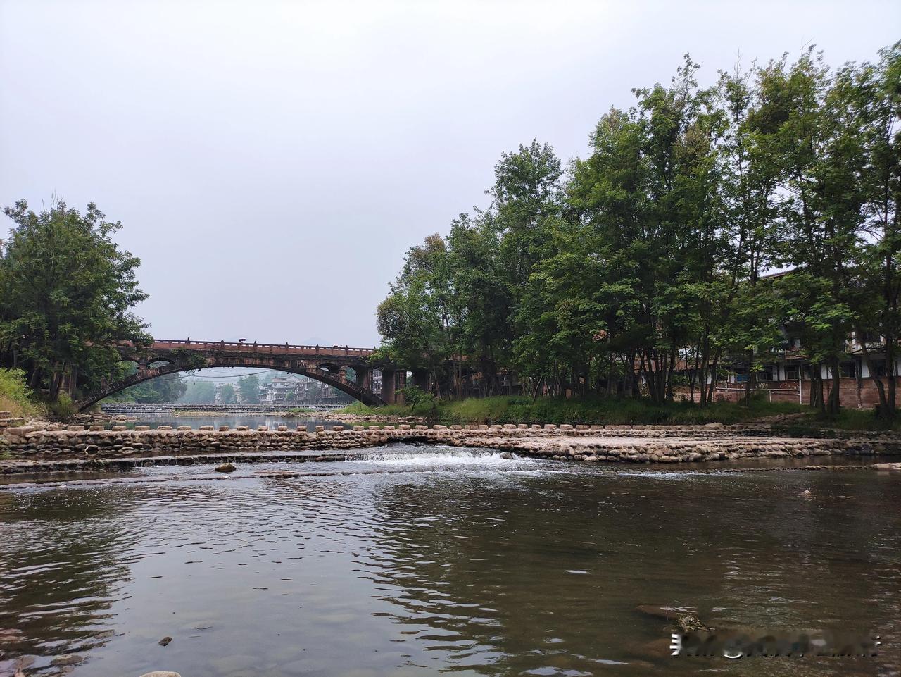 成都邛崃夹关古镇
夹关古镇，距成都约110公里，位于邛崃西南山区，曾为古蜀国边关