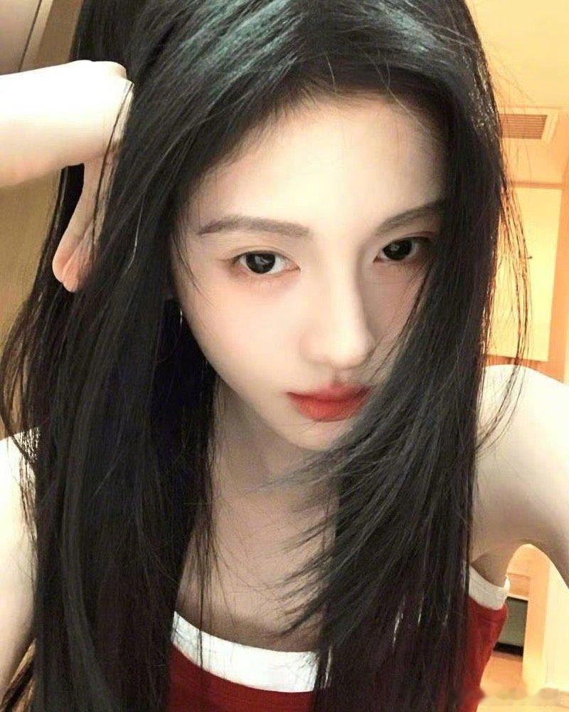 又看到美美哒鞠婧祎姐姐啦～[求关注] ​​​