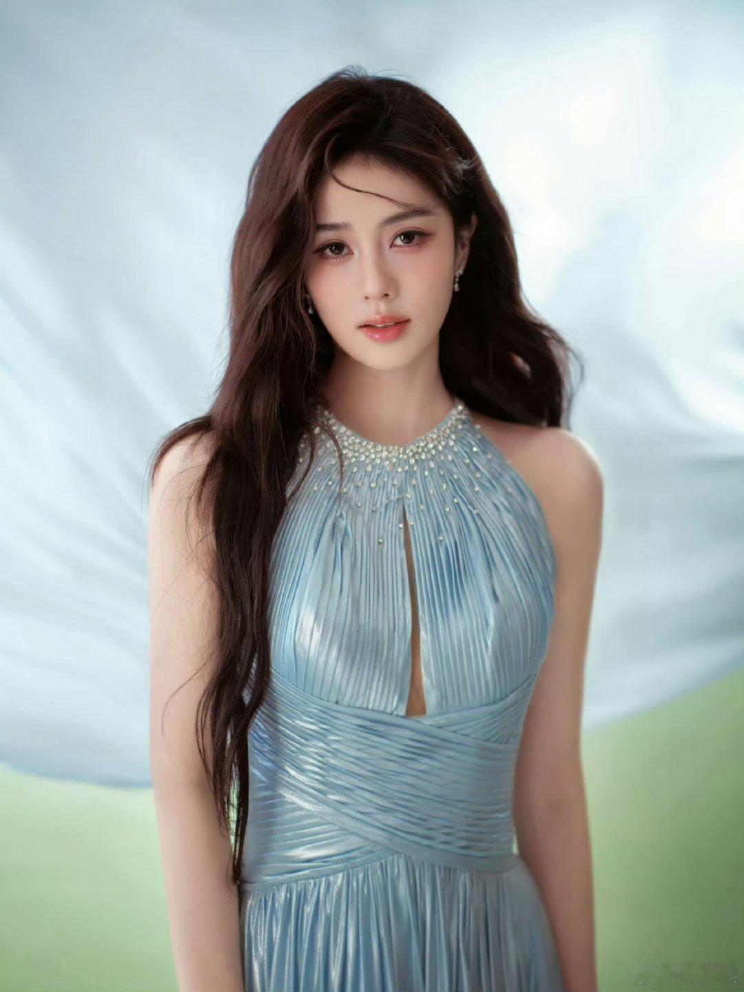 白鹿奔跑吧星落海蓝女神妆 白鹿奔跑吧星落海蓝女神妆，太美了 