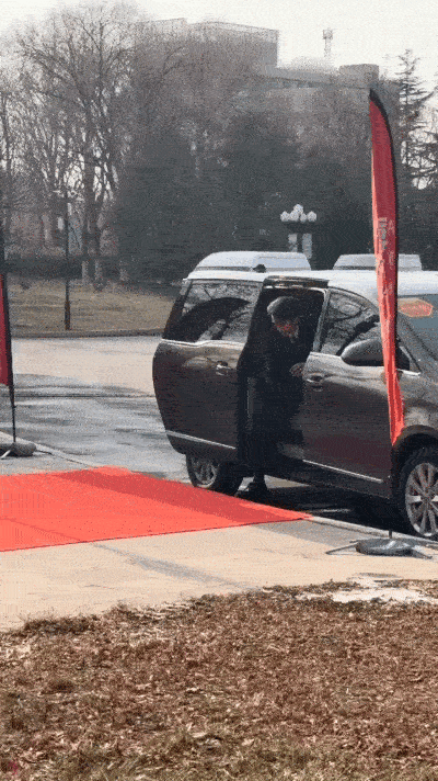 魏大勋进去daddy出来baby周五晚高疯 进去是让人腿软的Daddy，出来是让