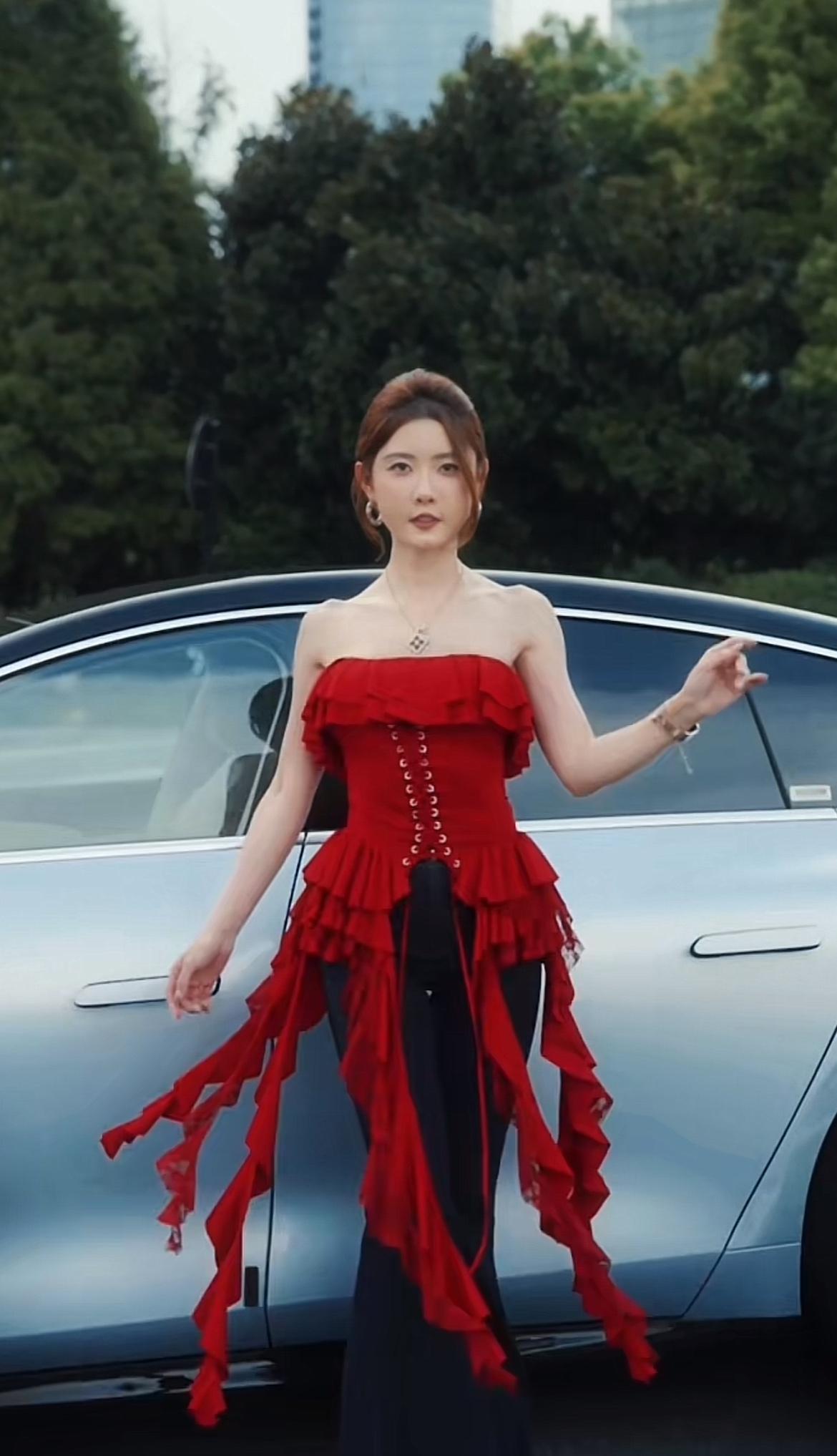 东风风行星海S7销量，如下：
过年搭子选星海 
截至2025年11月，星海S7单