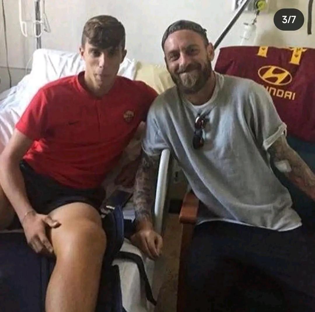 🇮🇹
德罗西如果下赛季能把卡拉費奥里和基耶萨都凑齐在罗马就好了。